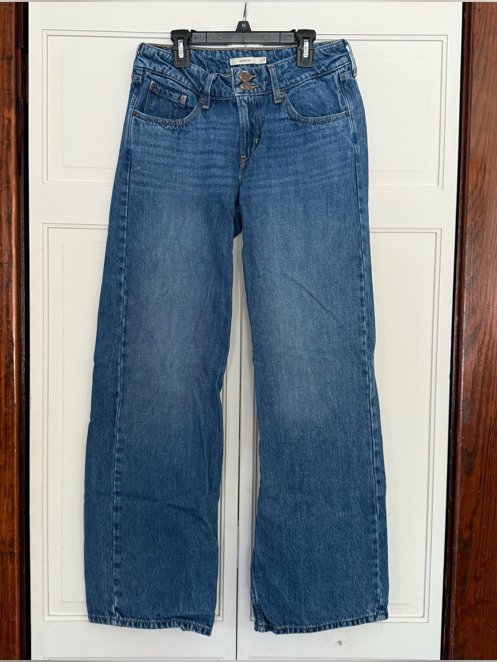 Levi’s Womens Superlow Straight leg Jeans size 27 - Picture 2 of 8